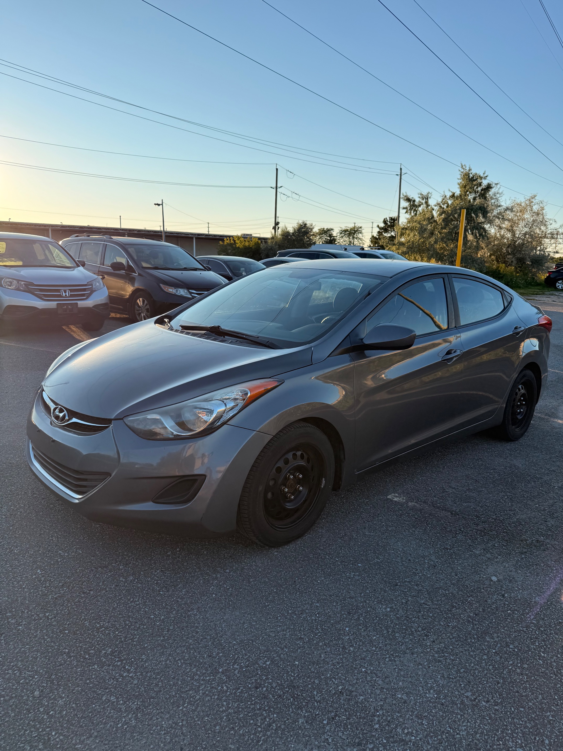 2013 Hyundai Elantra GLS — photo 3 of 10