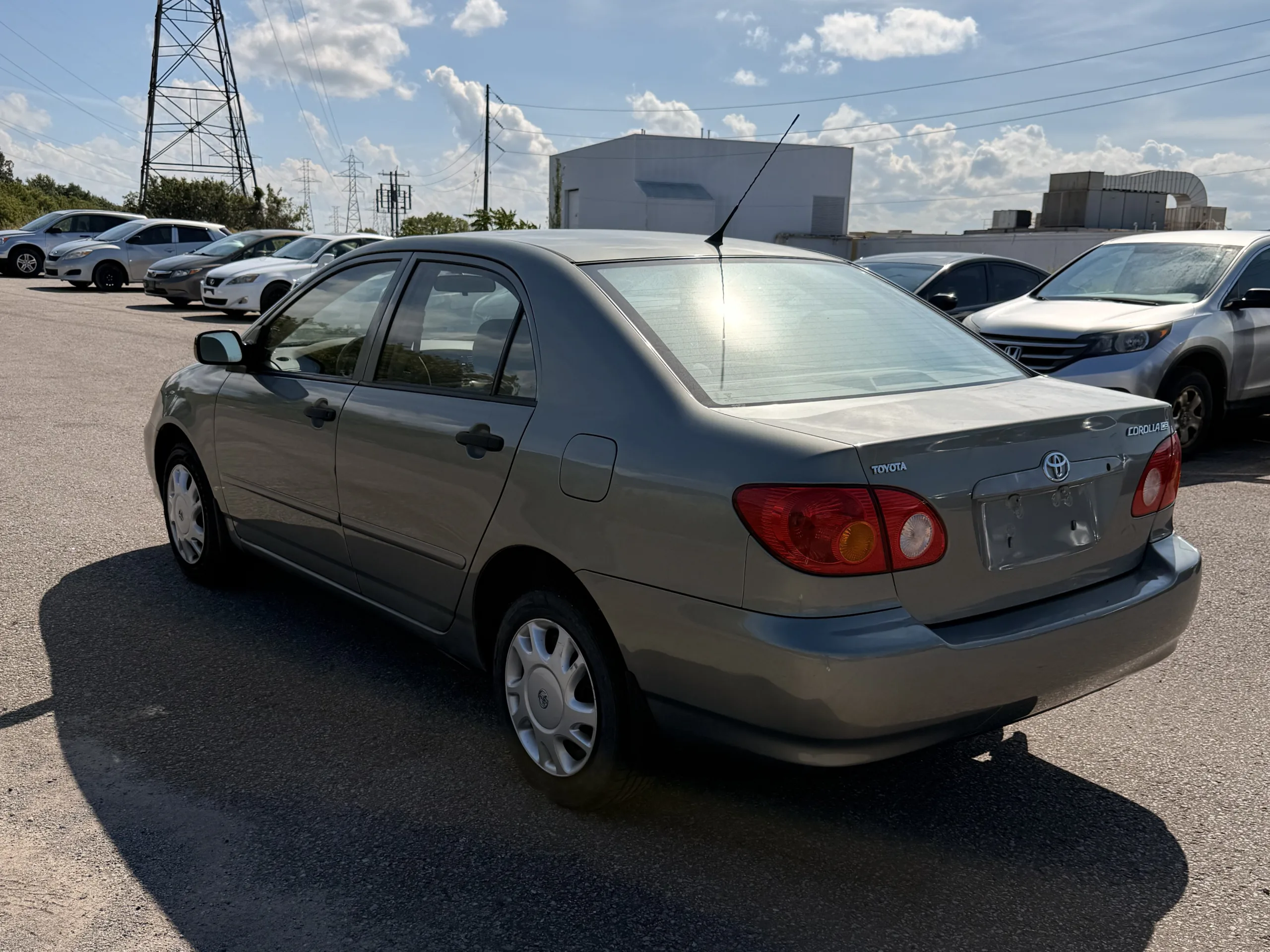 2004 Toyota Corolla — photo 5 of 12