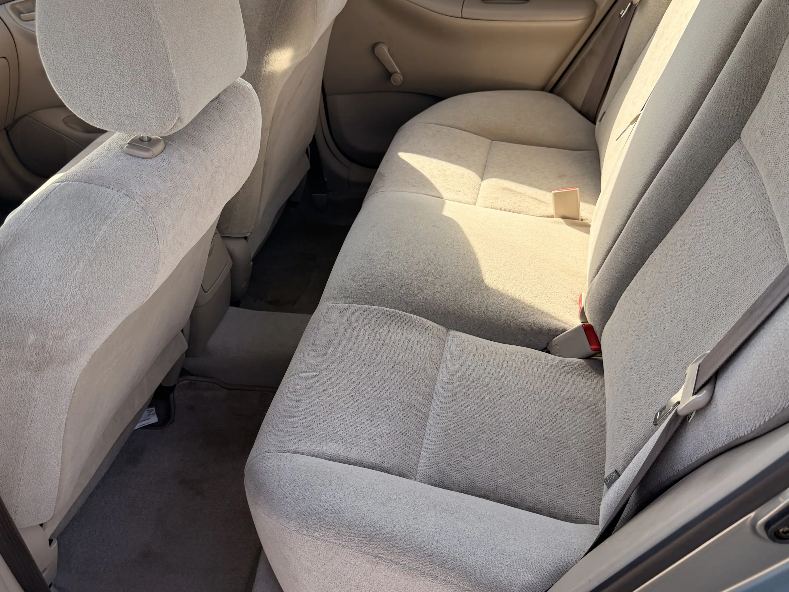 2004 Toyota Corolla — photo 12 of 12