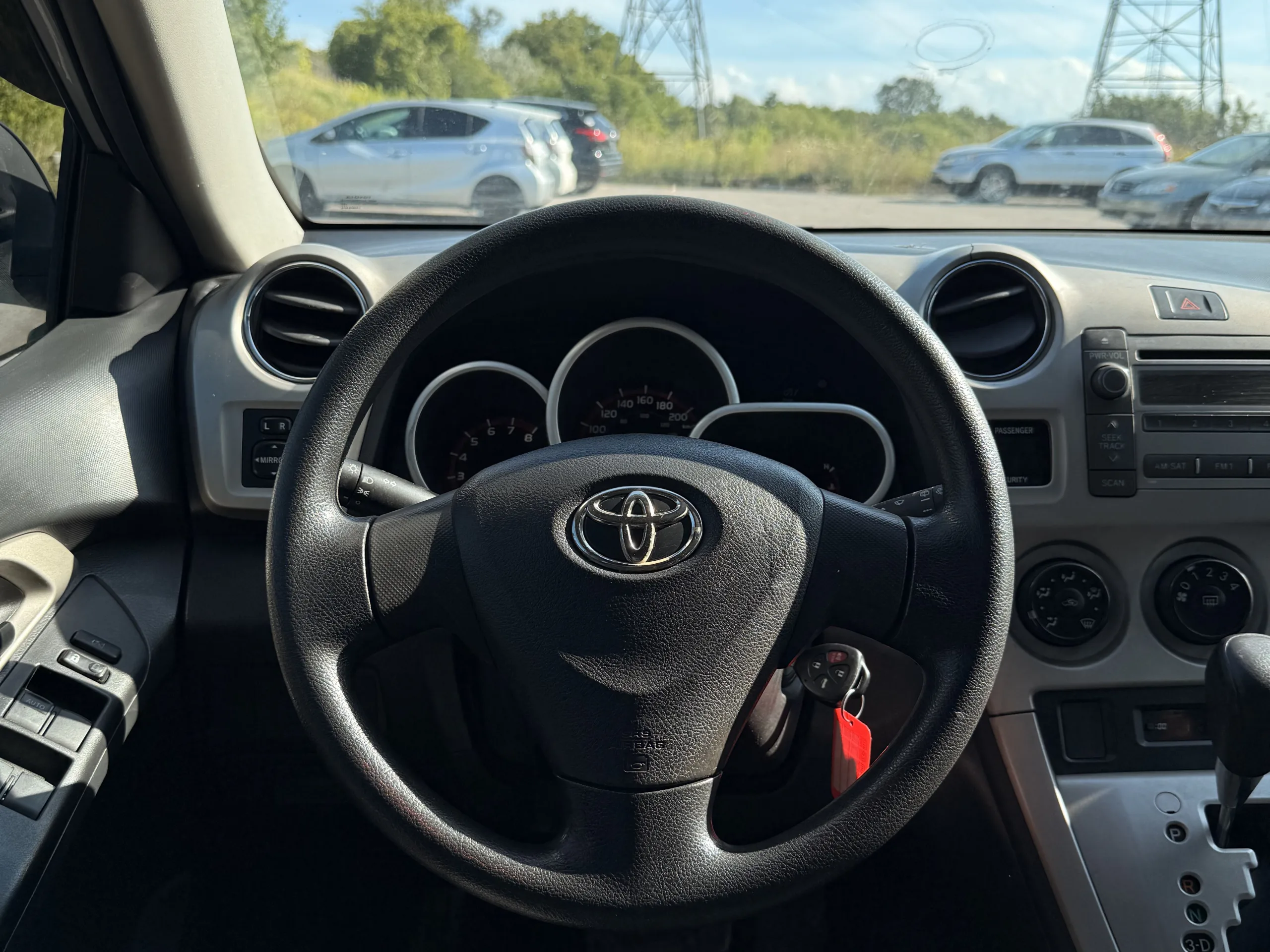 2009 Toyota Matrix — photo 10 of 13