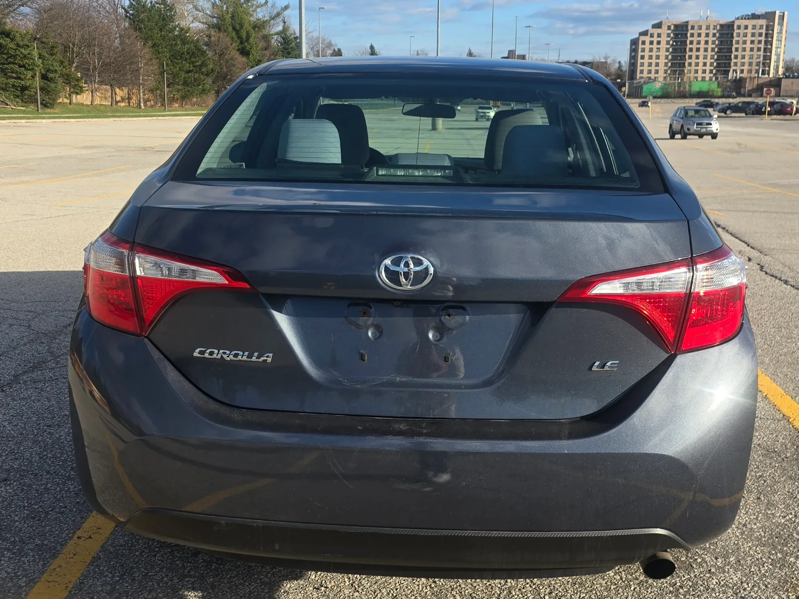 2016 Toyota Corolla — photo 4 of 11