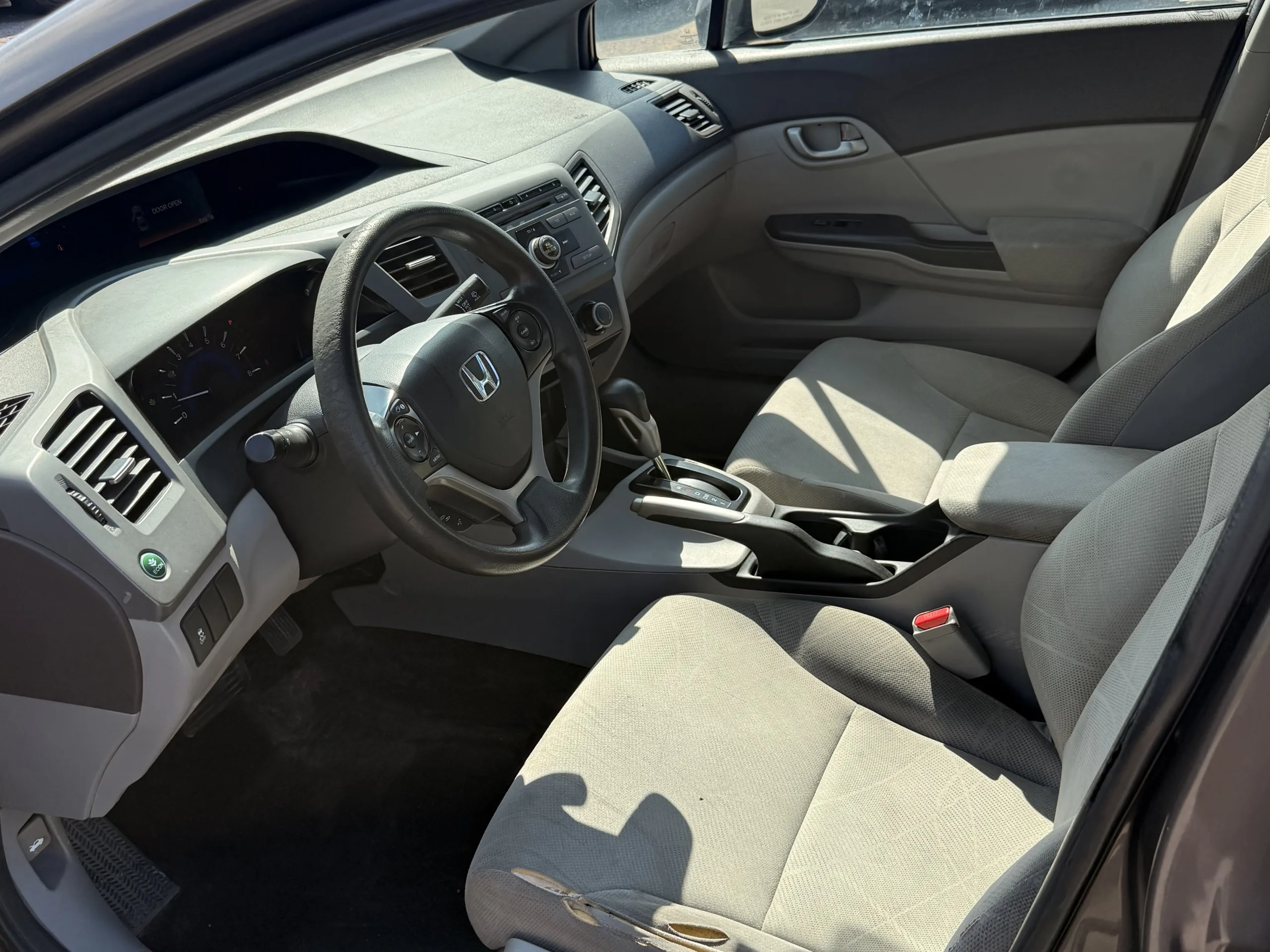 2012 Honda Civic LX — photo 8 of 13