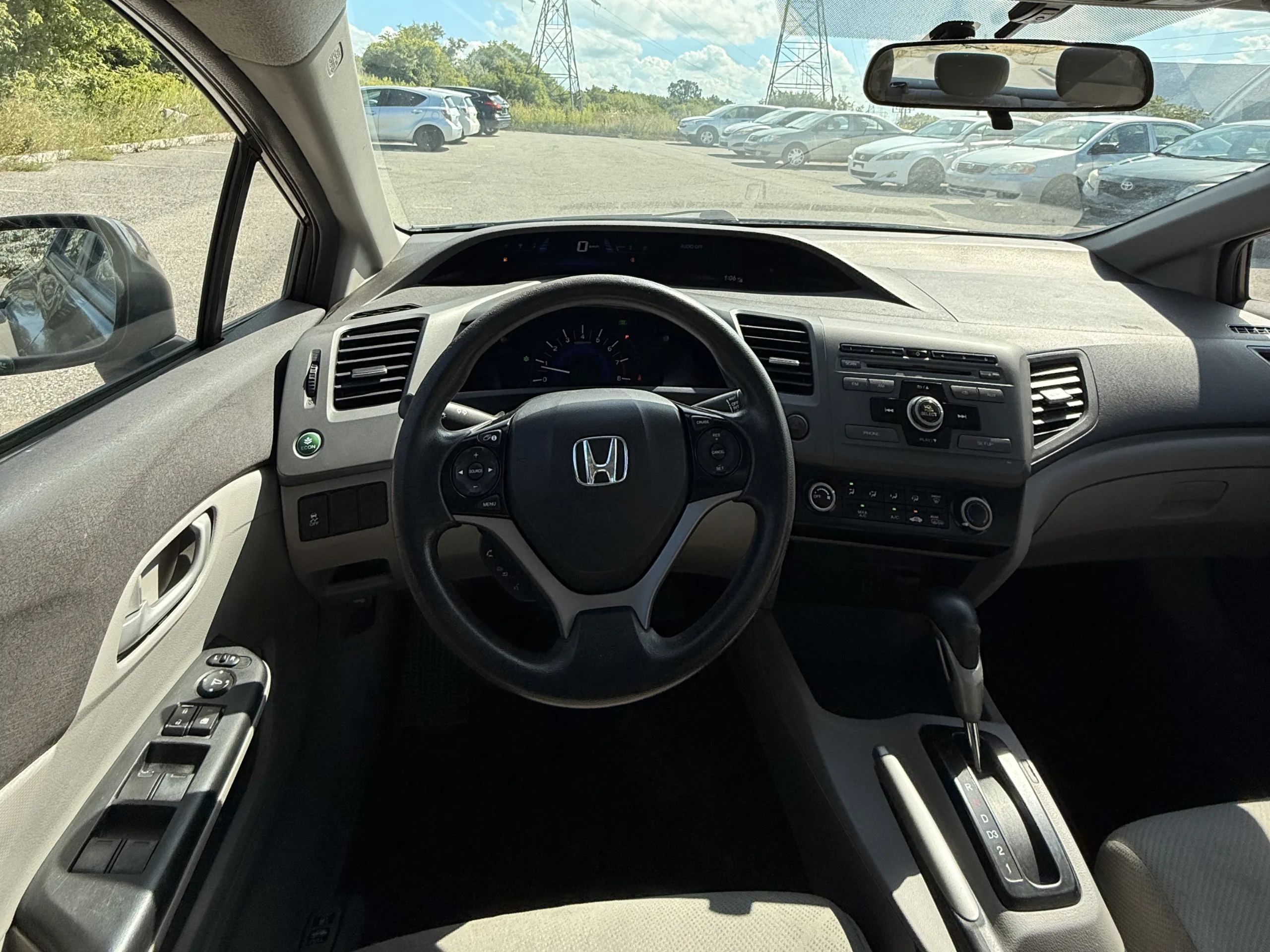 2012 Honda Civic LX — photo 11 of 13