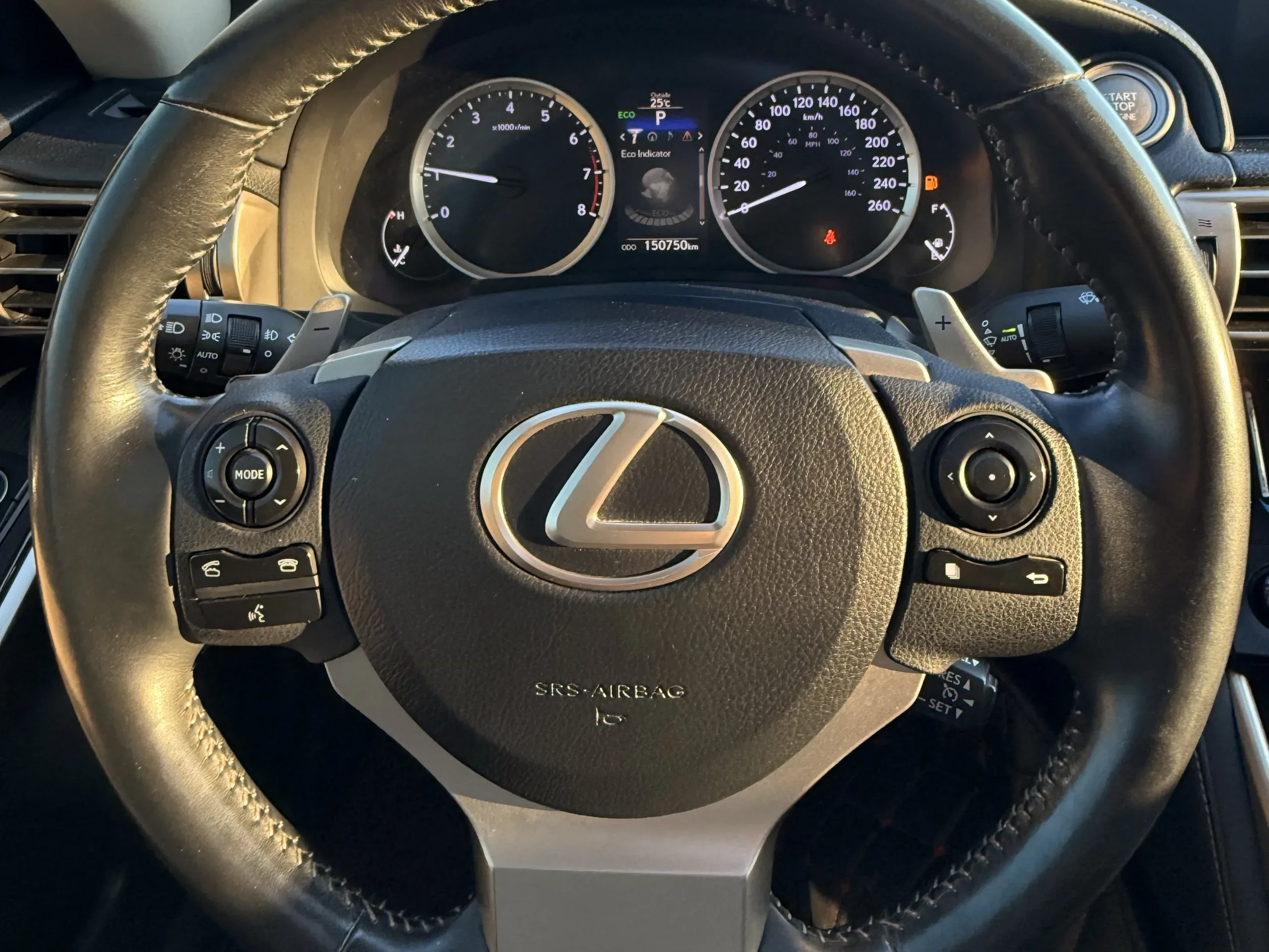 2014 Lexus IS 250 — photo 10 of 13