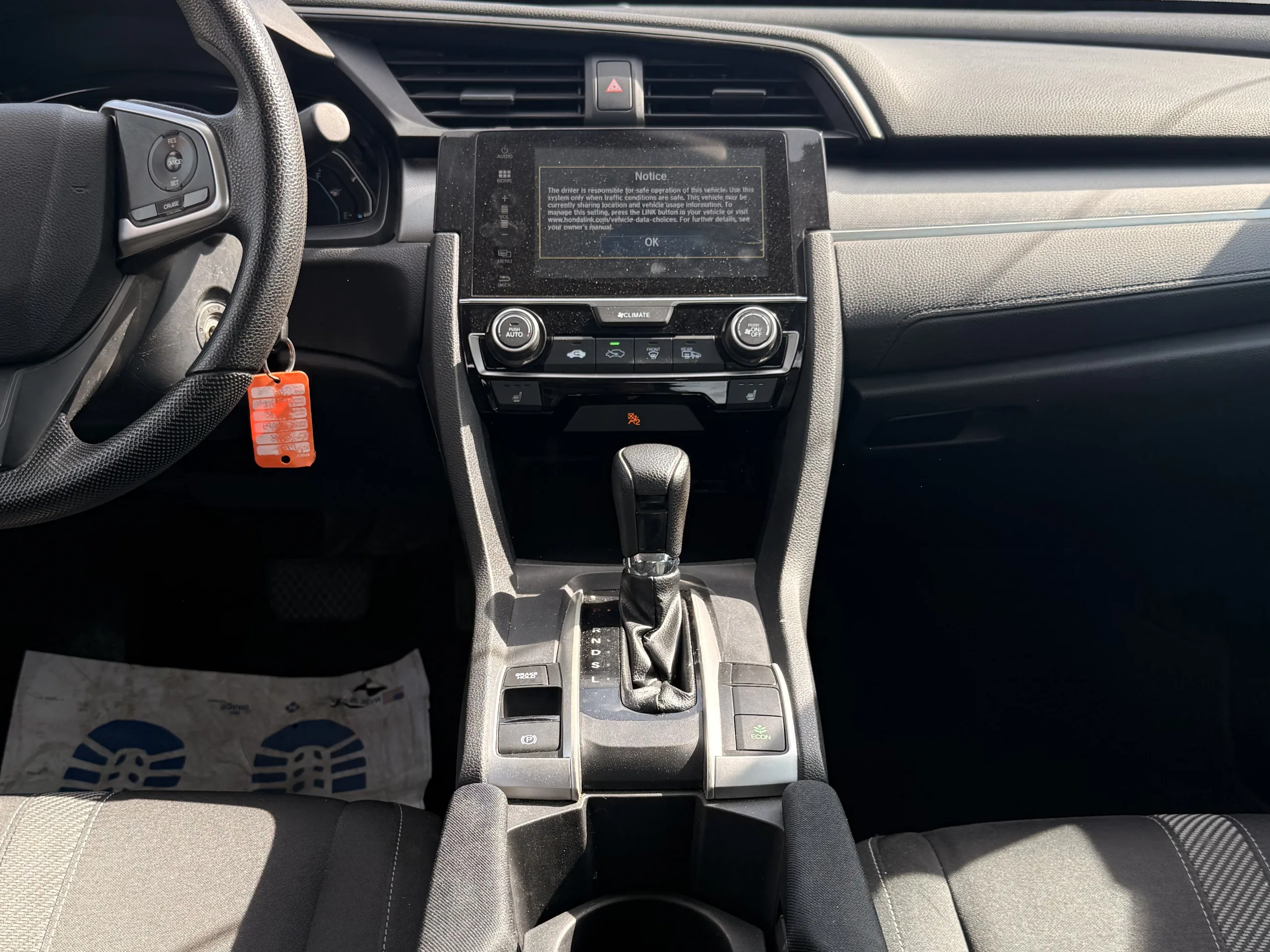 2018 Honda Civic LX — photo 9 of 11