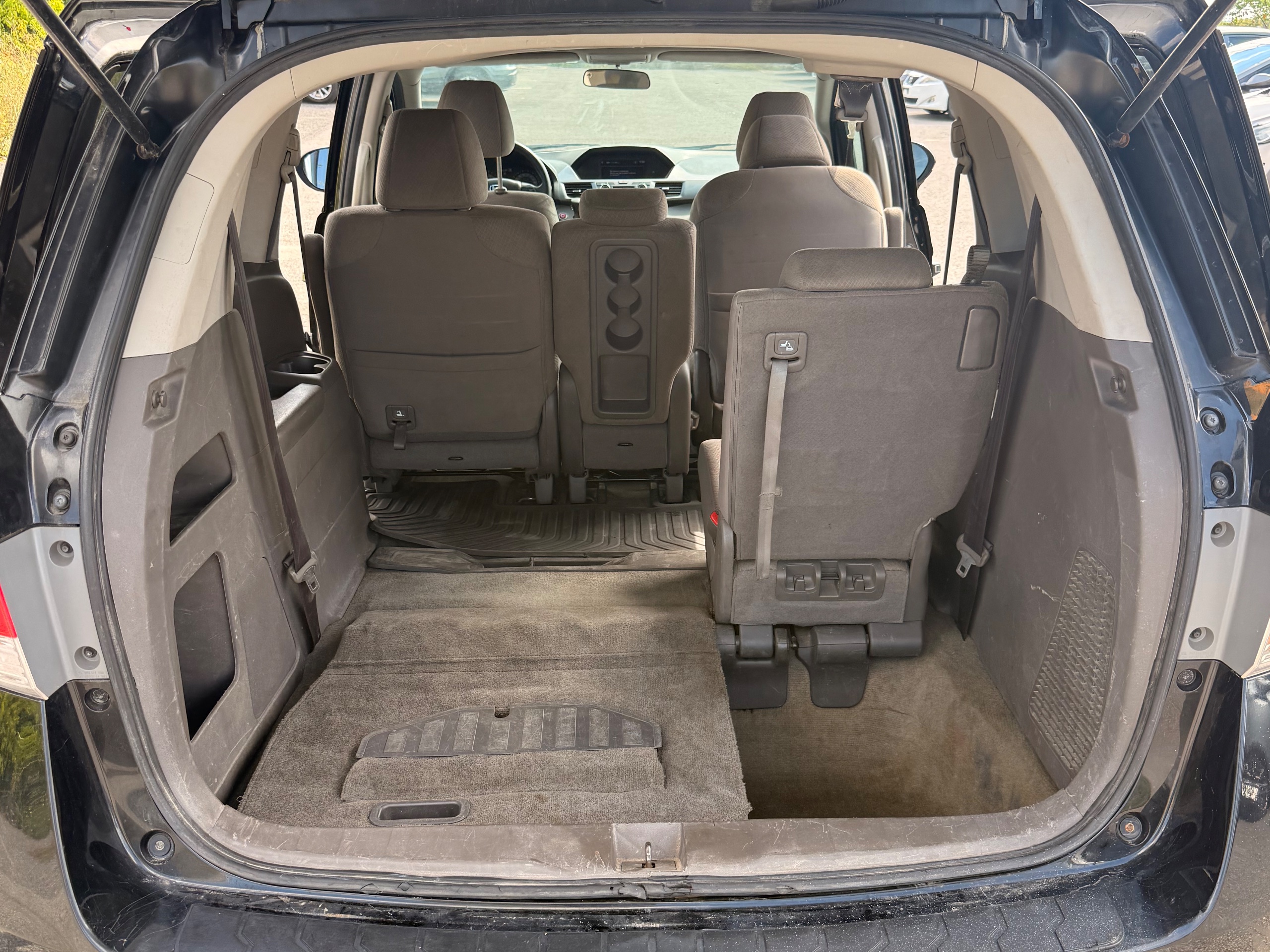 2014 Honda Odyssey EX — photo 20 of 21