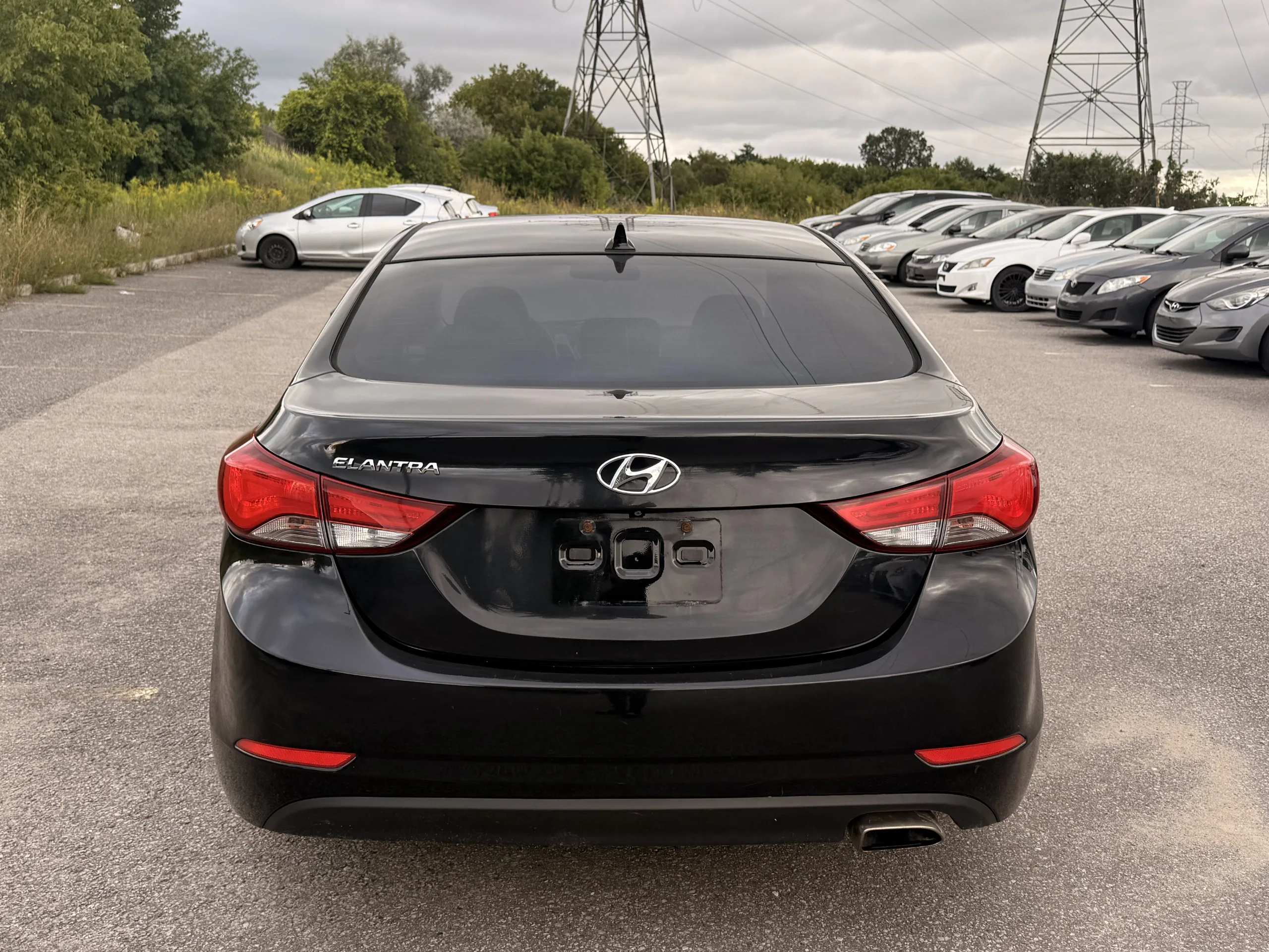 2015 Hyundai Elantra GLS — photo 5 of 10