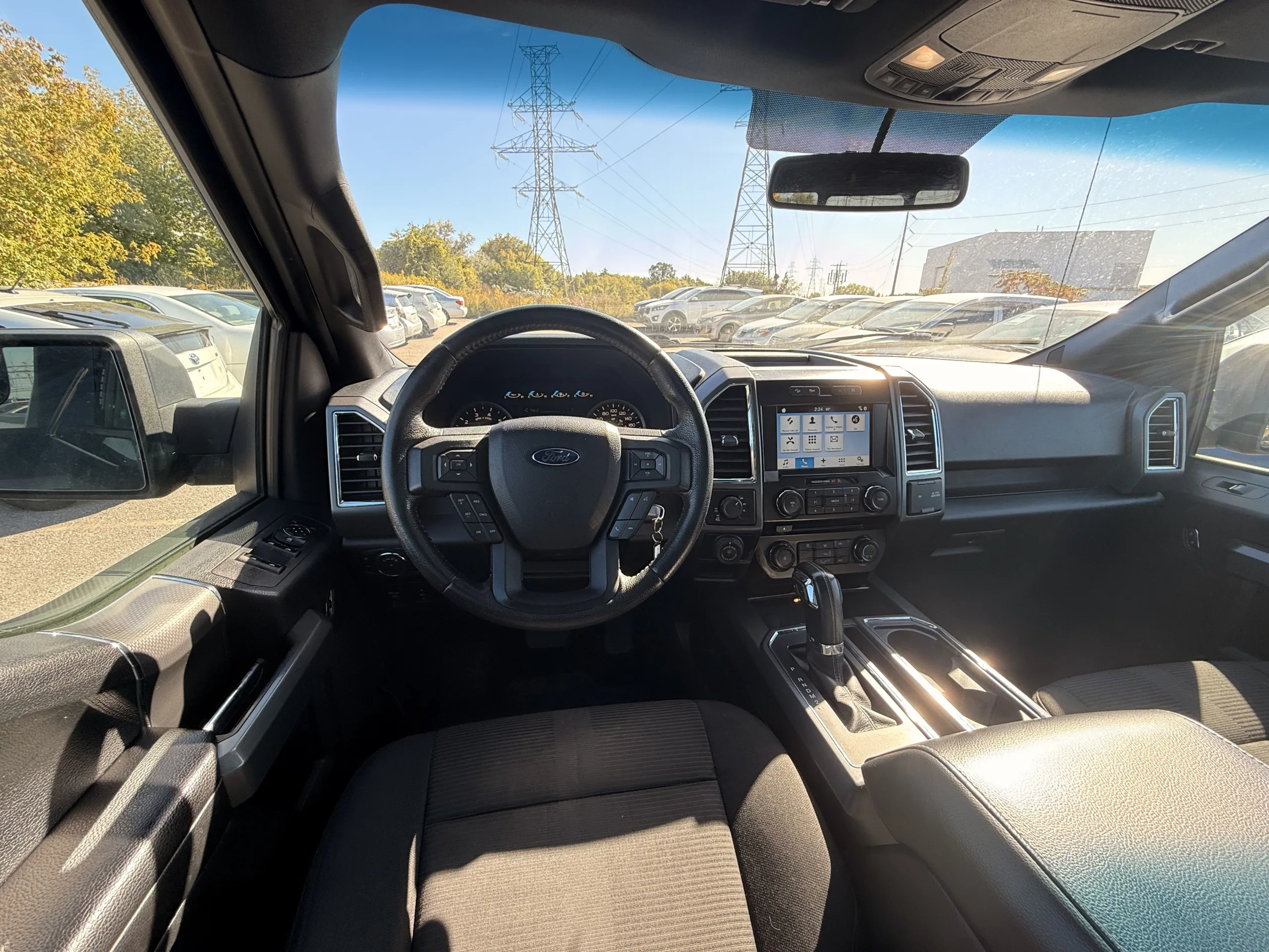 2016 Ford F-150 XLT — photo 13 of 19